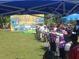 Antusias Para Peserta Kejurda Bali saat Menarik Anak Panah di Pengambengan, Jembrana. Minggu, 3 Mei 2026. Sumber : Jpost
